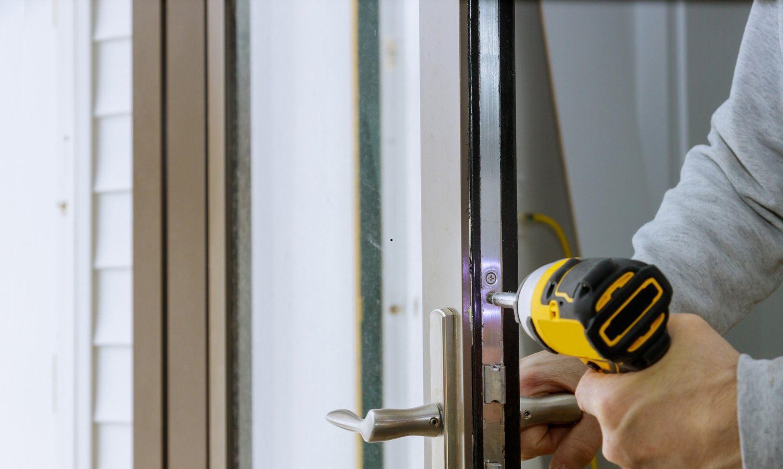 Installatie van Ramen en Deuren